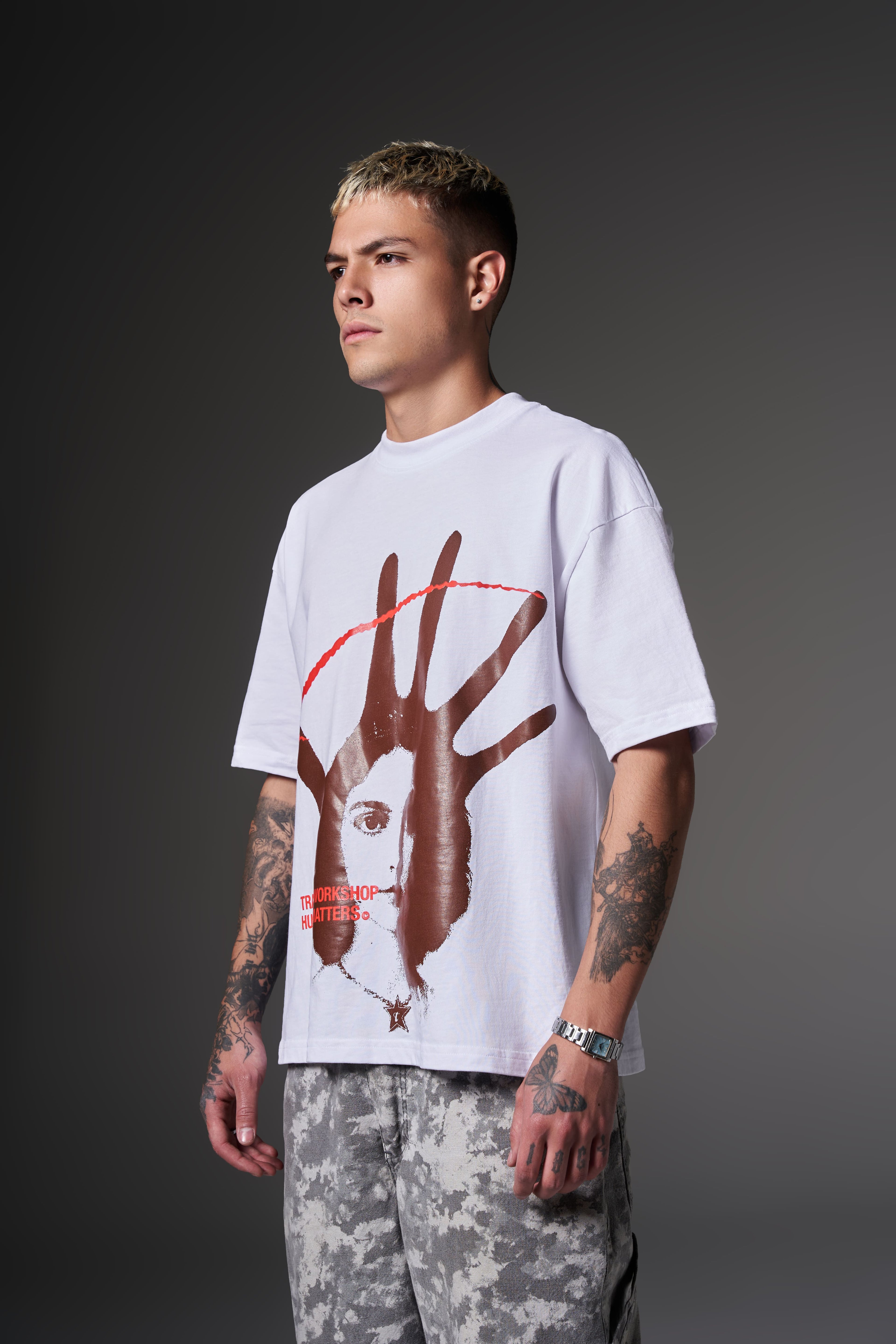 WHITE QUEEN SHIRT